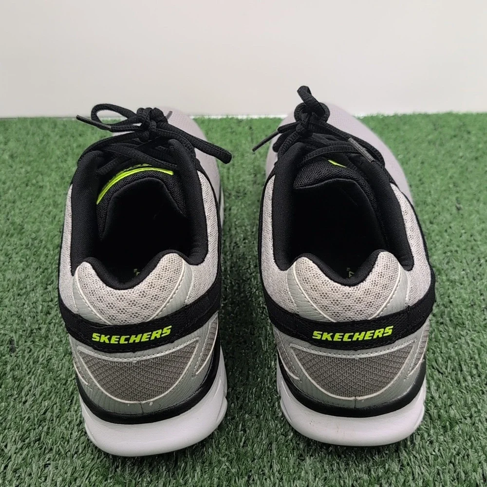 Skechers Sport Synergy Cloud Break Shoes 10.5 Memory‎ Foam Daily Athletic Run